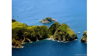  Đảo hòn Mun , hòn Tằm có làn nước trong veo cộng thêm với hệ sinh thái san hô vô cùng lộng lẫy  